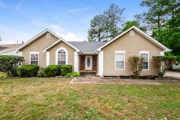 10903 Thrasher Rd Hampton, GA 30228